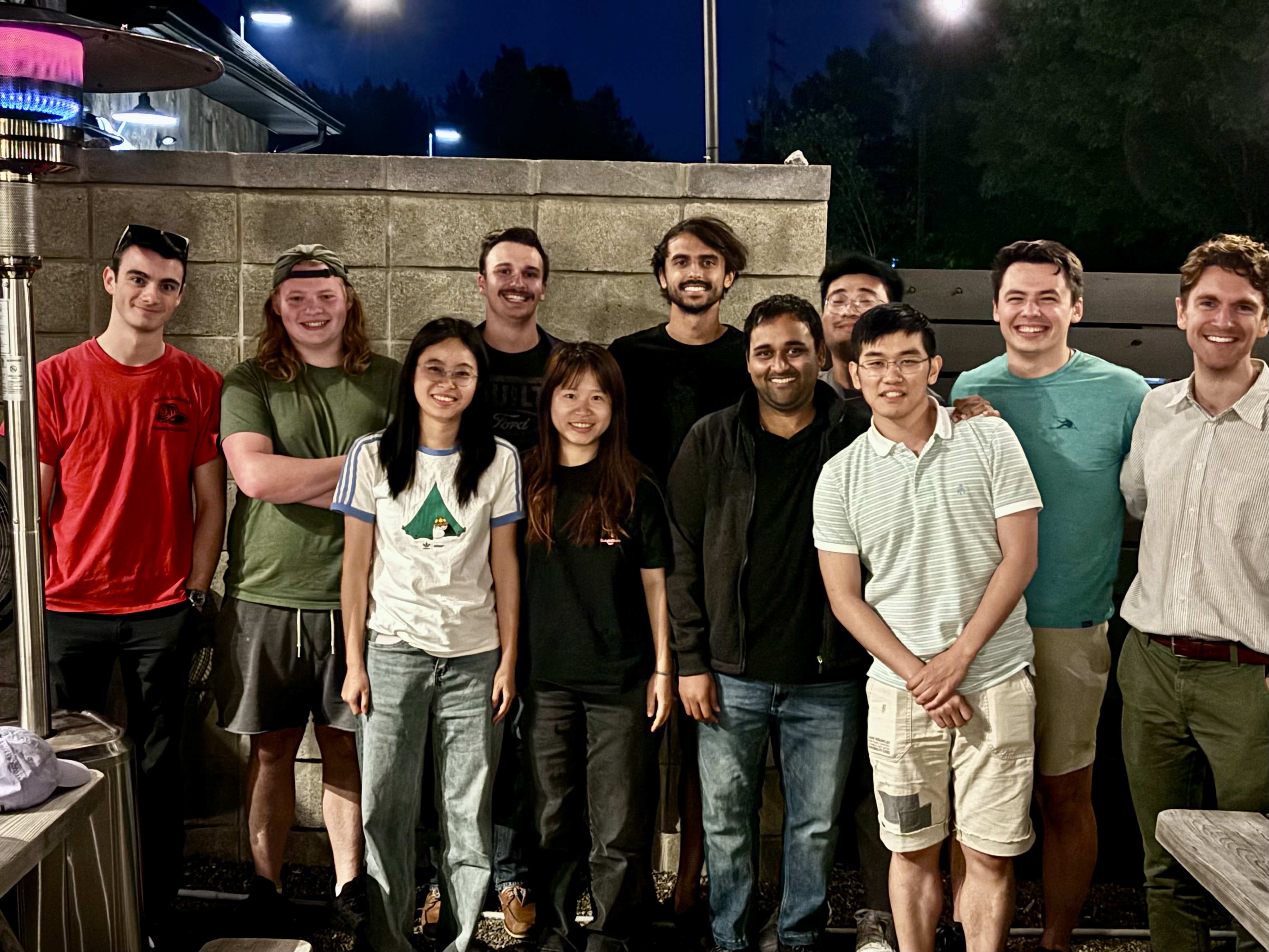 Photo of Grauer Lab Photo of Grauer Lab